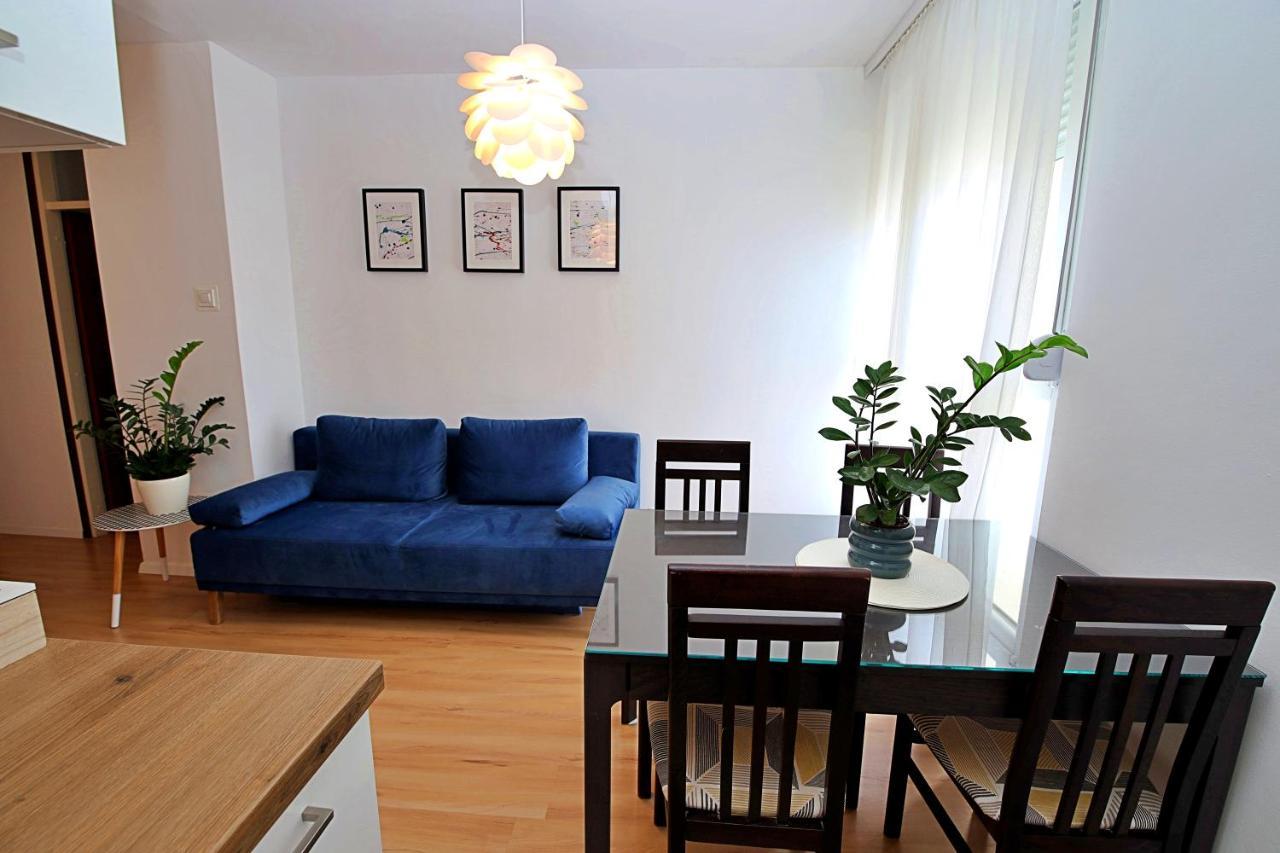La La Land Apartment